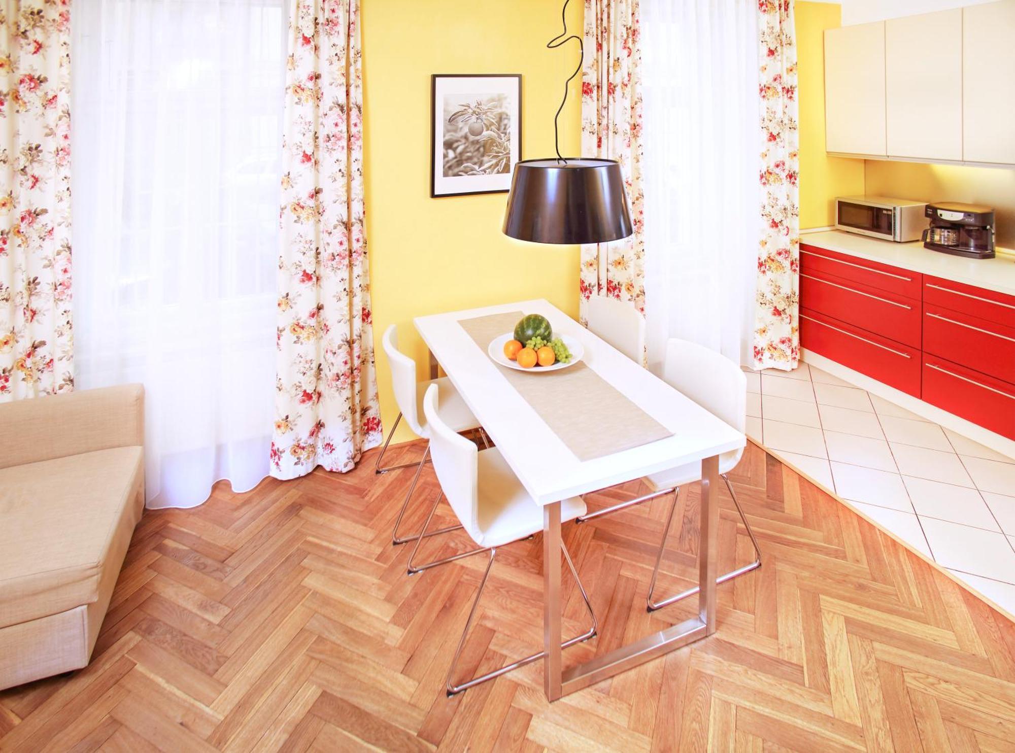 Modern Apartment - Prague Centre Ngoại thất bức ảnh